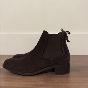 Aquatalia Brown Suede Ankle Boots